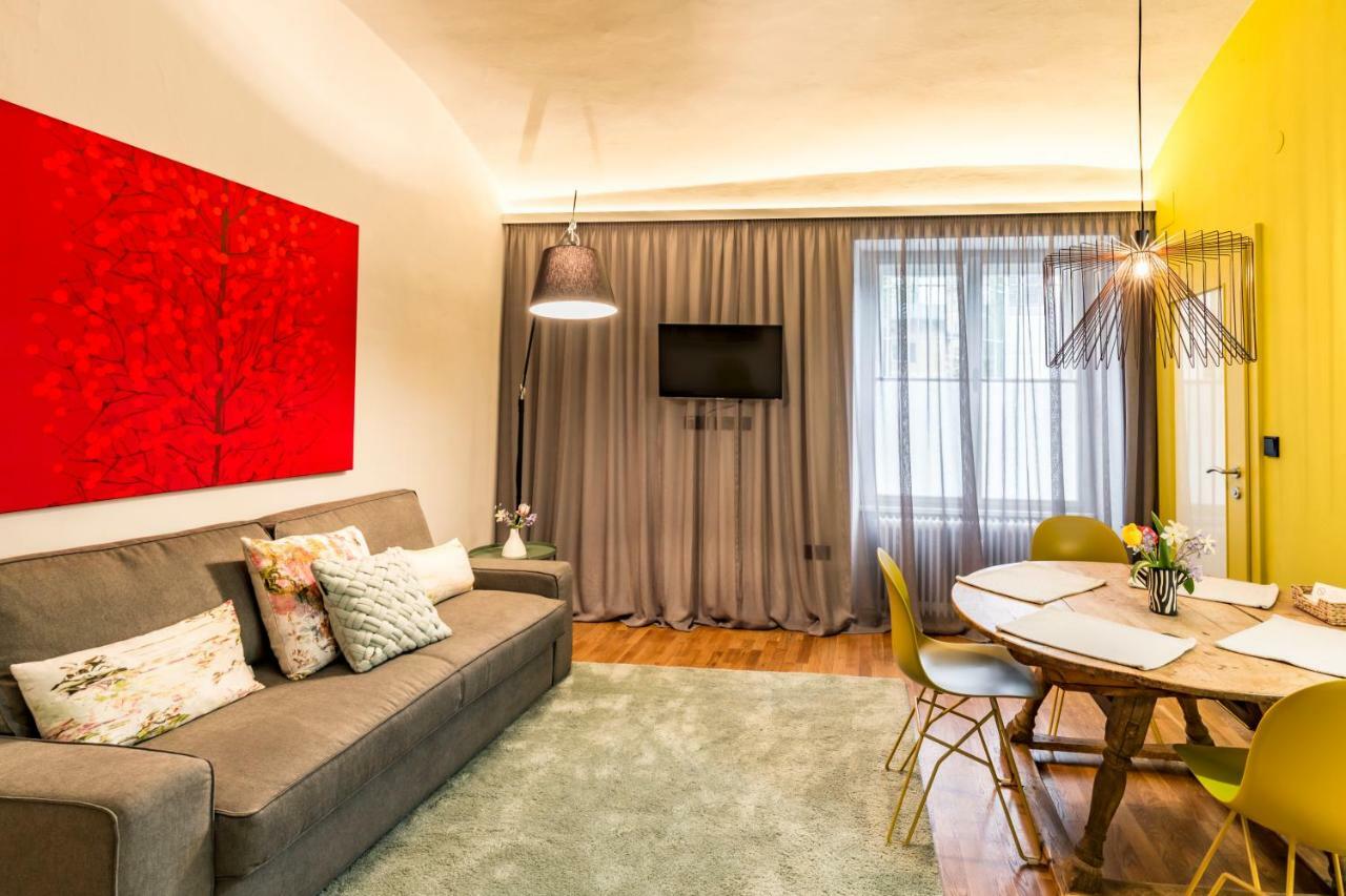 Yellow Flat By Grazrentals With Best Location & Free Parking Exterior foto