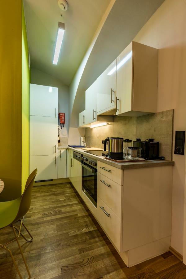 Yellow Flat By Grazrentals With Best Location & Free Parking Exterior foto